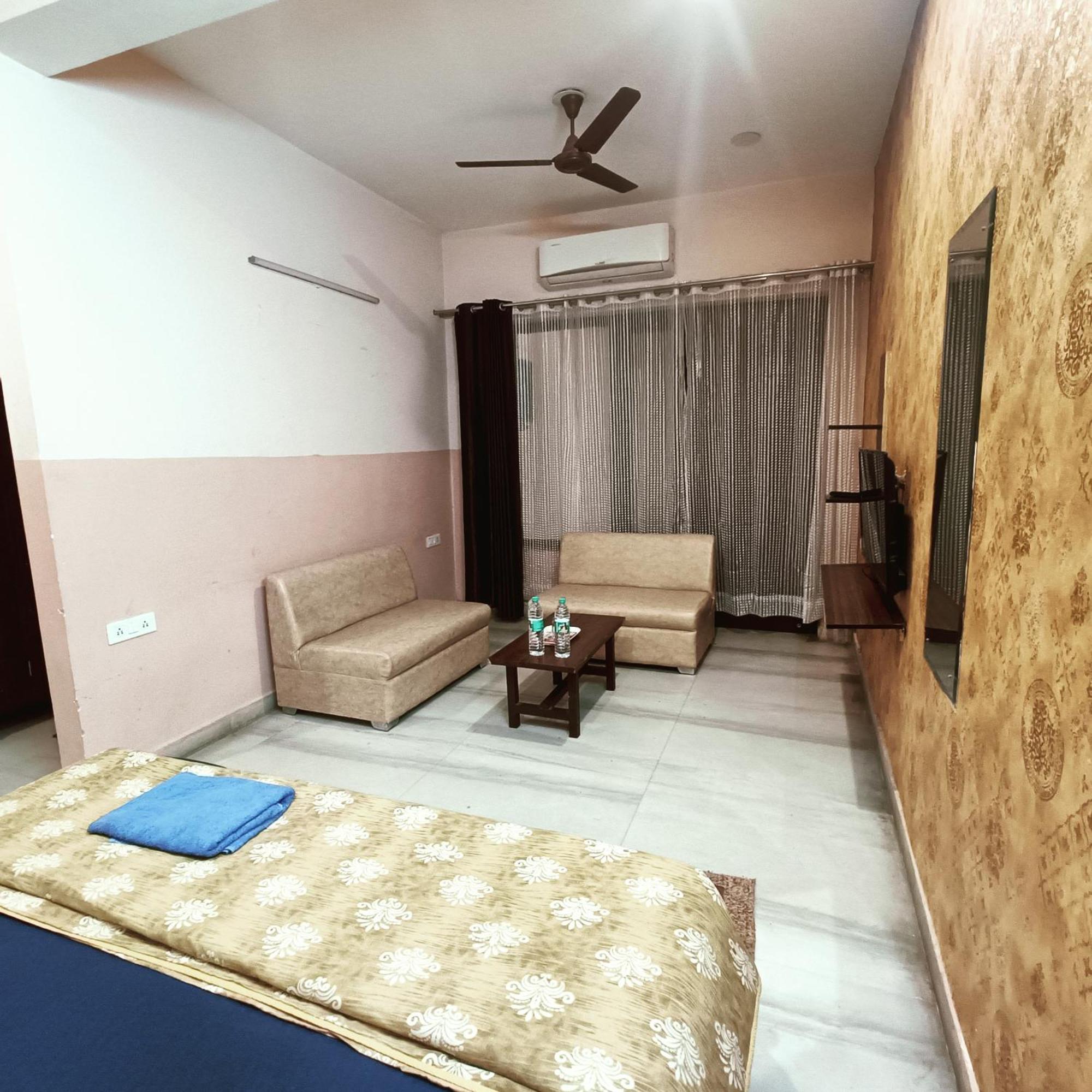 Appartement Mi Casa Sector 47 à Gurgaon Extérieur photo