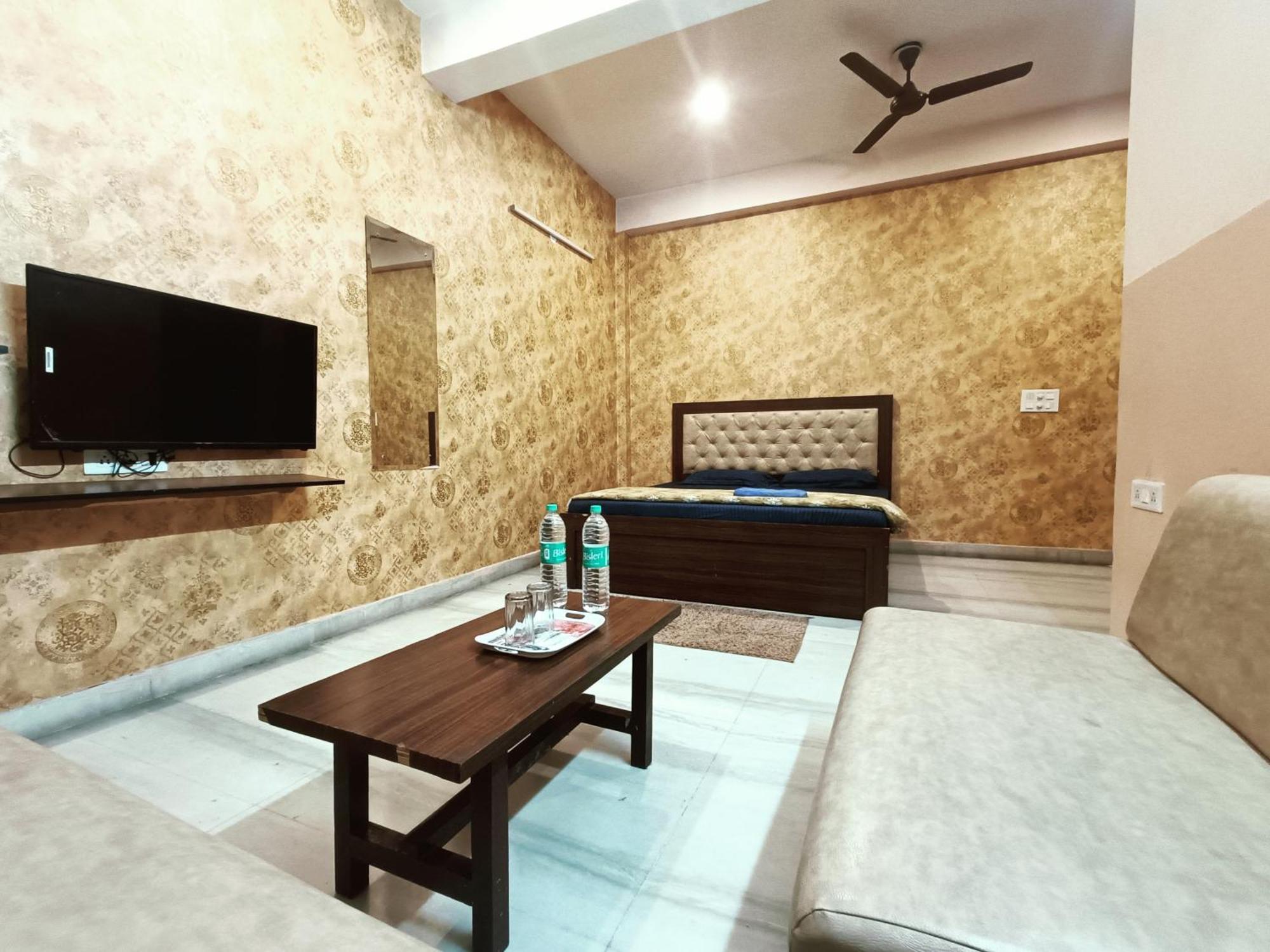 Appartement Mi Casa Sector 47 à Gurgaon Extérieur photo